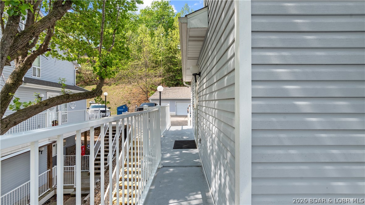 1191 Buckingham Drive 1