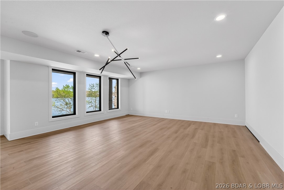 185 Turnbridge Court