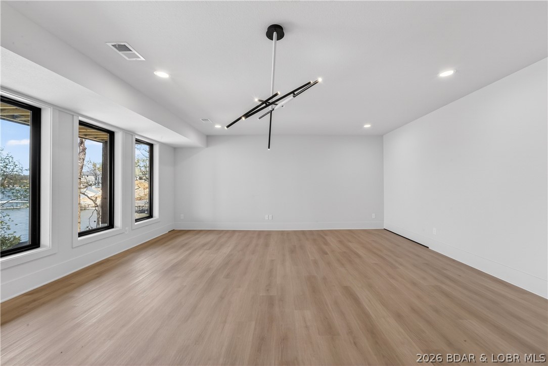 185 Turnbridge Court