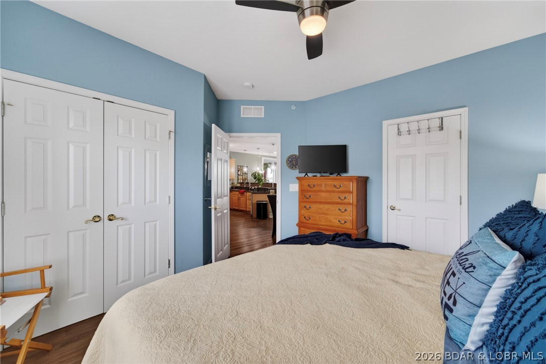 1220 Lands End Parkway 209