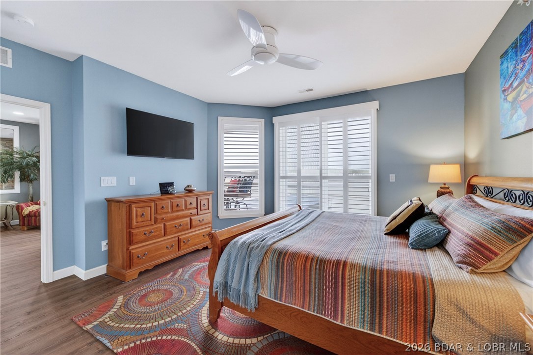 1220 Lands End Parkway 209