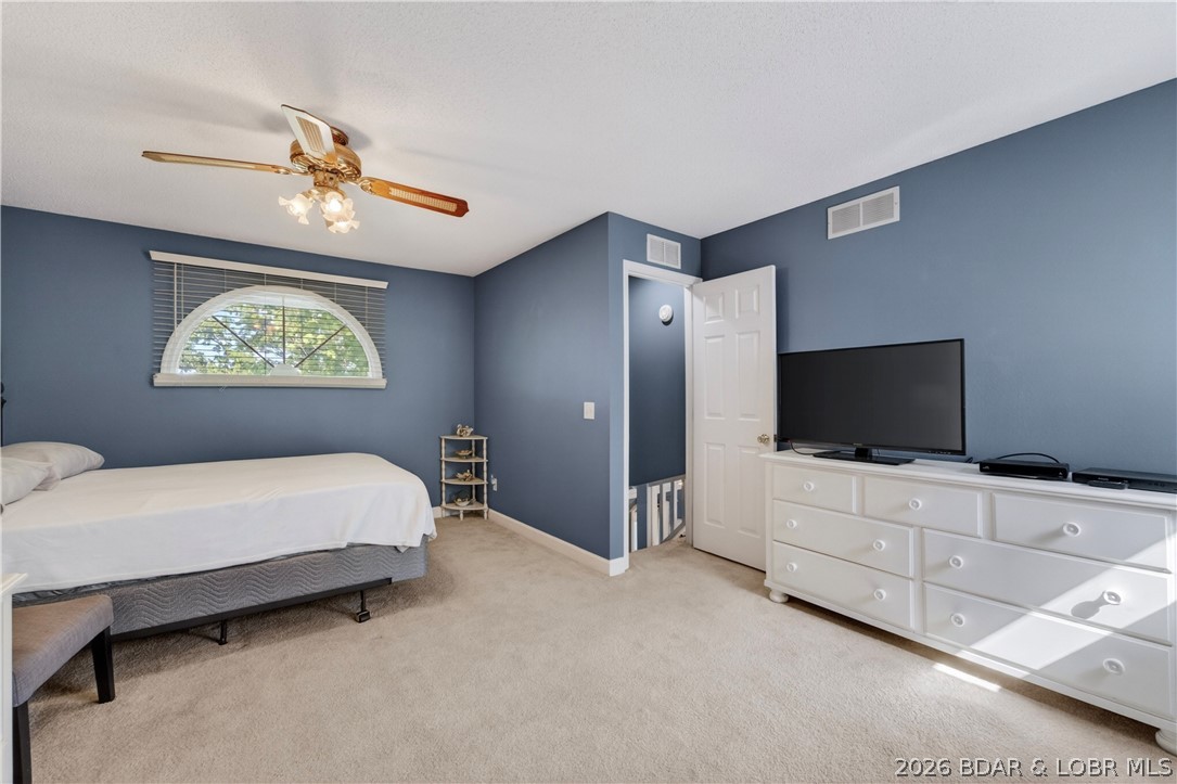 1394 Cherokee Road 2B