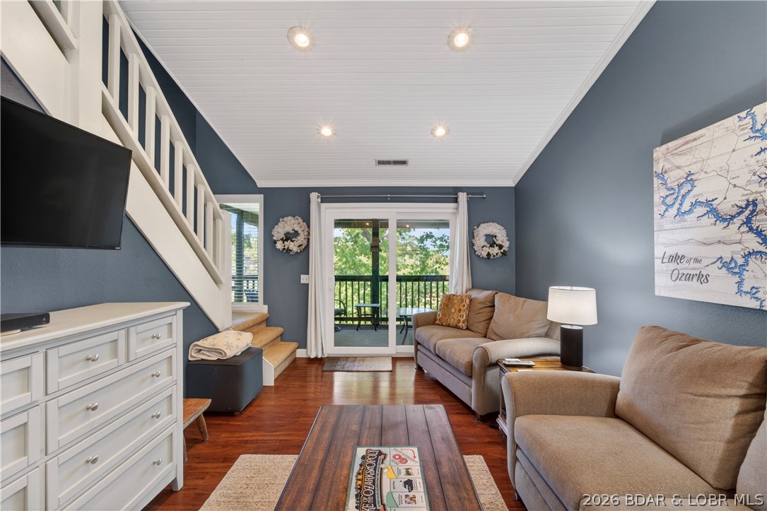 1394 Cherokee Road 2B