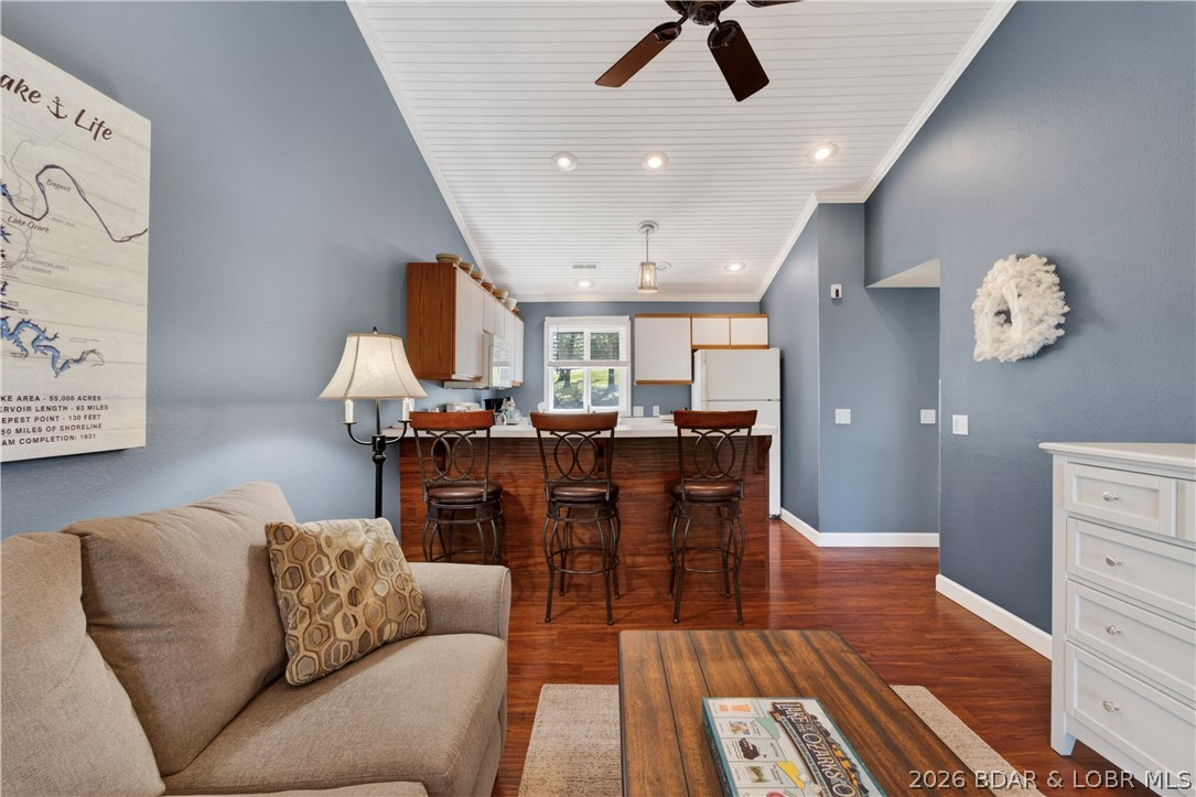 1394 Cherokee Road 2B