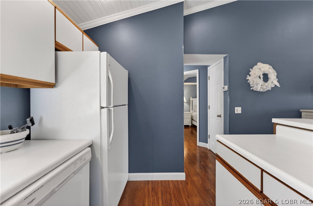 1394 Cherokee Road 2B