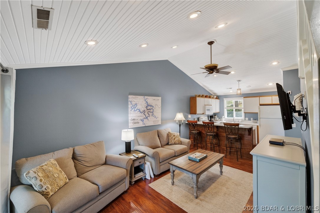 1394 Cherokee Road 2B