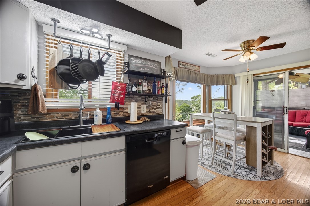 1394 Cherokee Road 1B