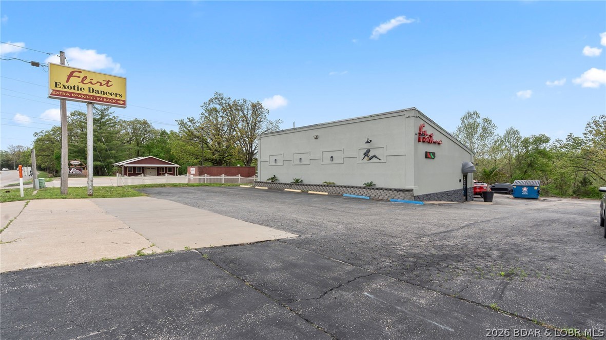 843 Highway 42