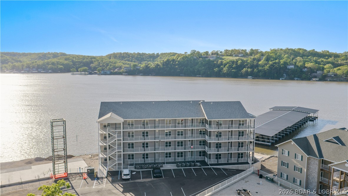 290 Plaza Beach Drive 2A