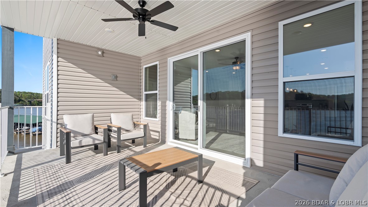 290 Plaza Beach Drive 2A