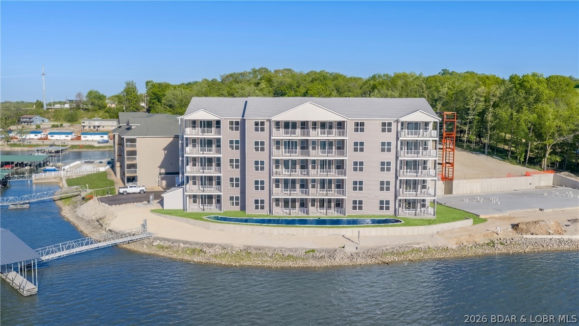 290 Plaza Beach Drive 2A