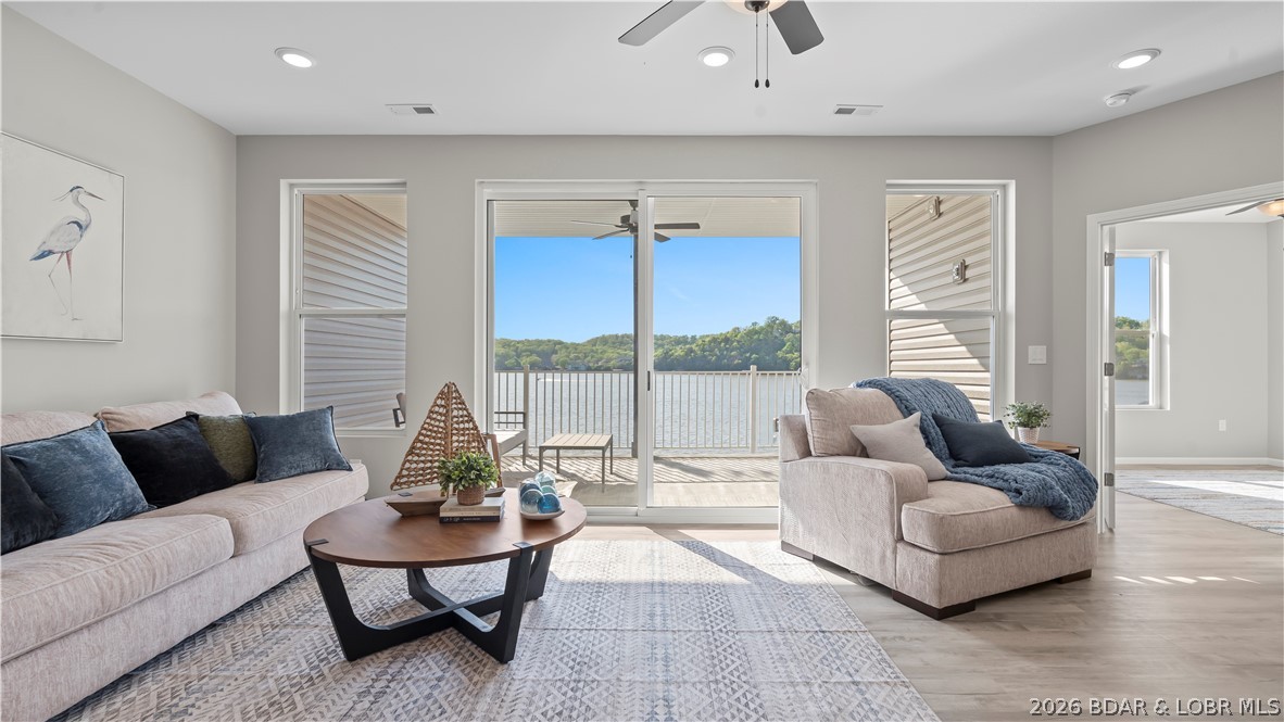 290 Plaza Beach Drive 2A