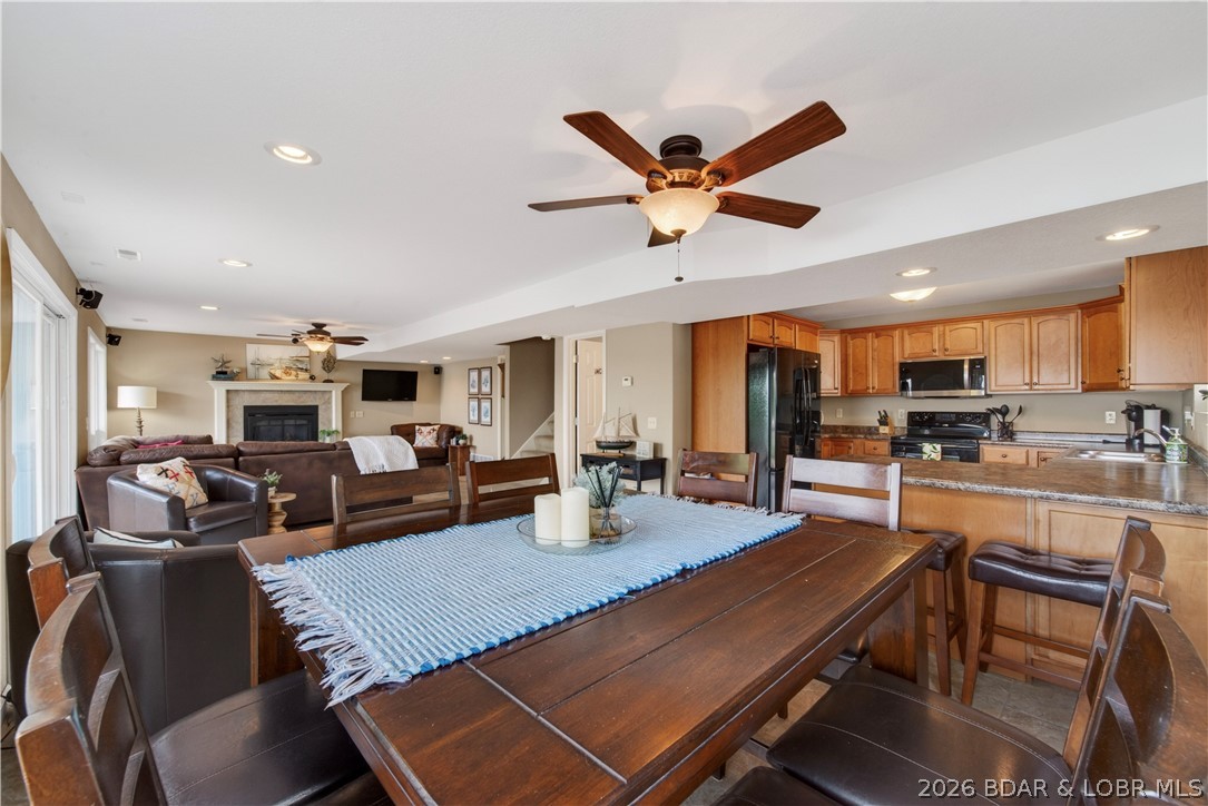 1232 Parkers Point