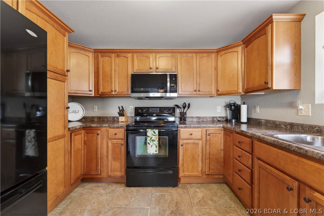 1232 Parkers Point