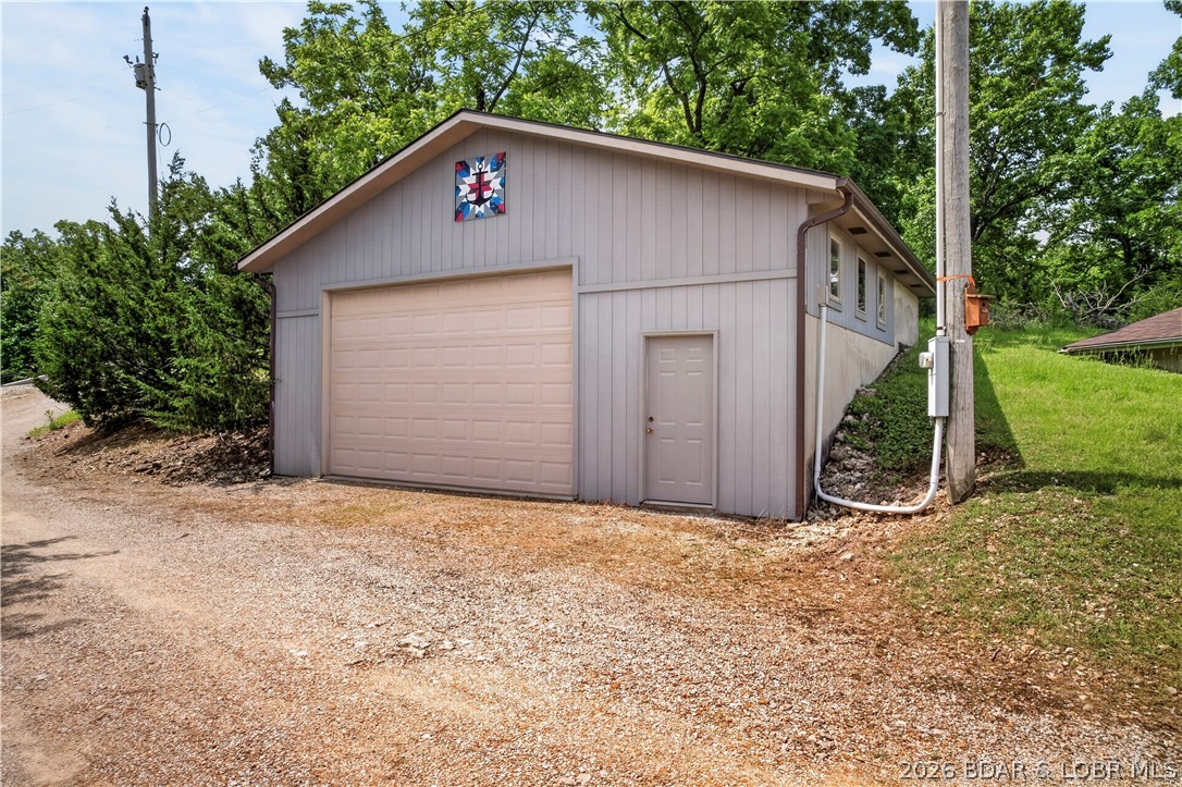 1232 Parkers Point