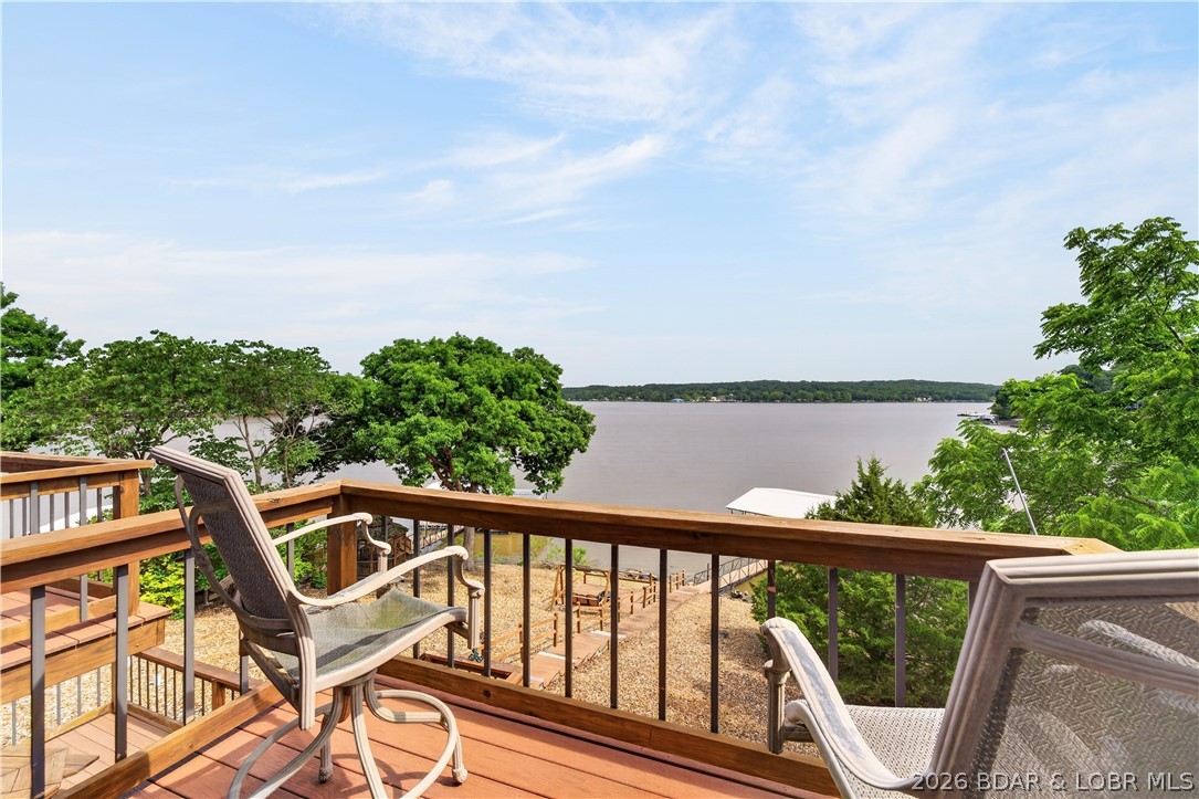 1232 Parkers Point