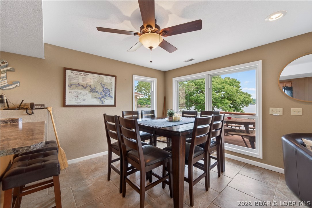 1232 Parkers Point