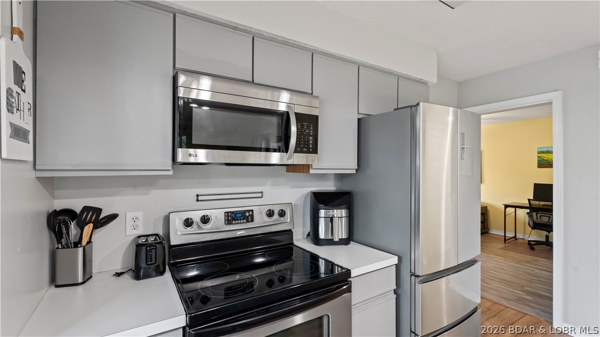 99 Ventura Drive 2B