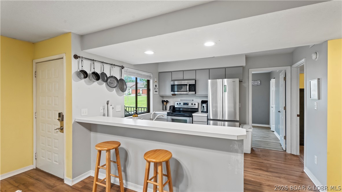99 Ventura Drive 2B