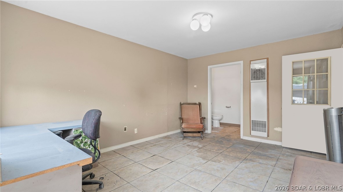 256 Outer Drive