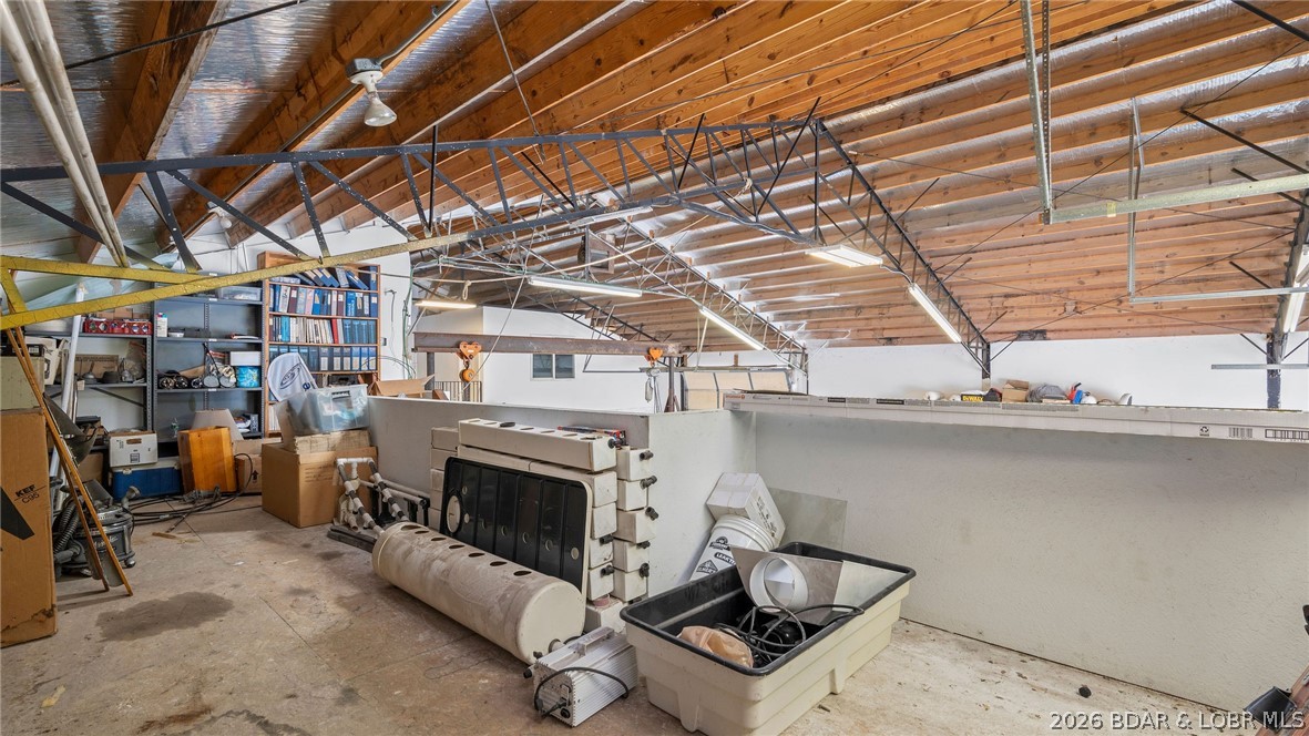 256 Outer Drive