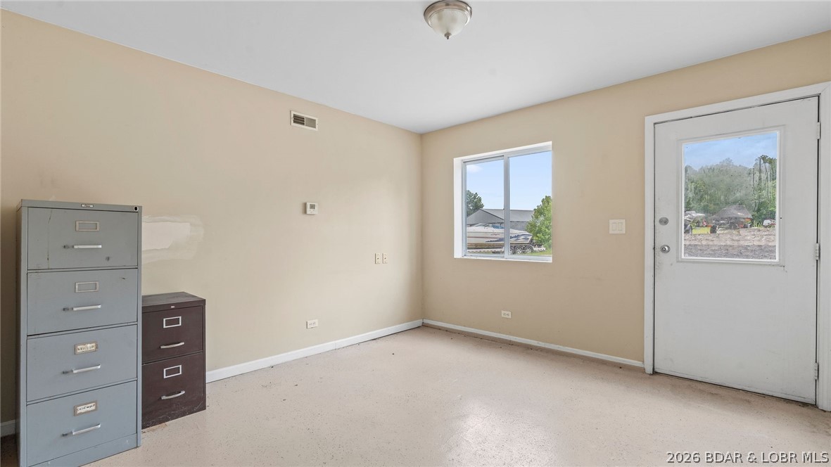 256 Outer Drive