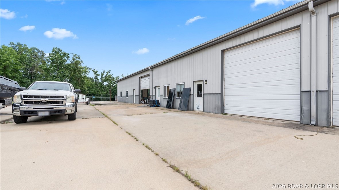 256 Outer Drive