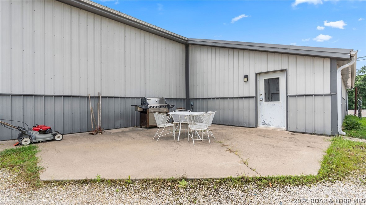 256 Outer Drive