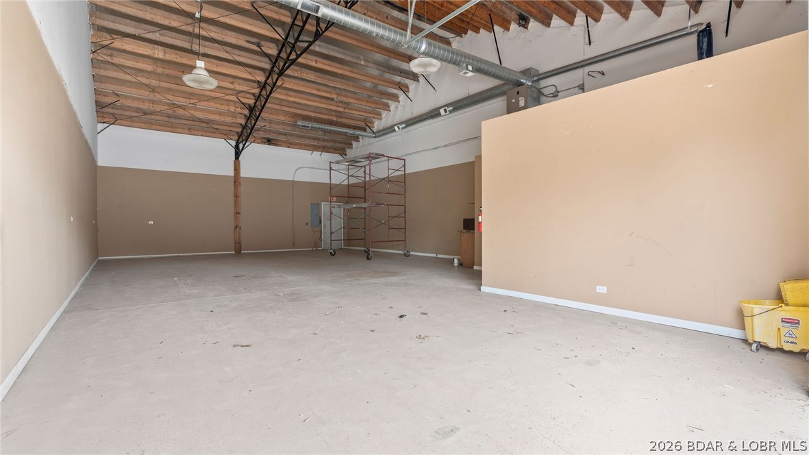 256 Outer Drive