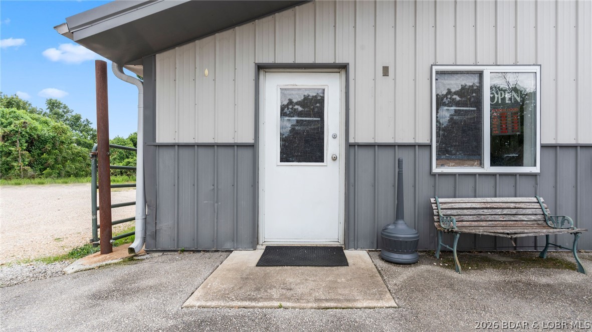 256 Outer Drive