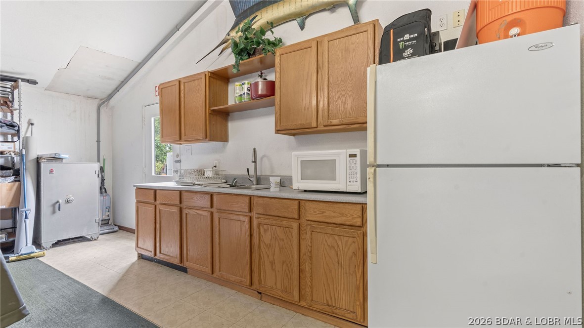 256 Outer Drive