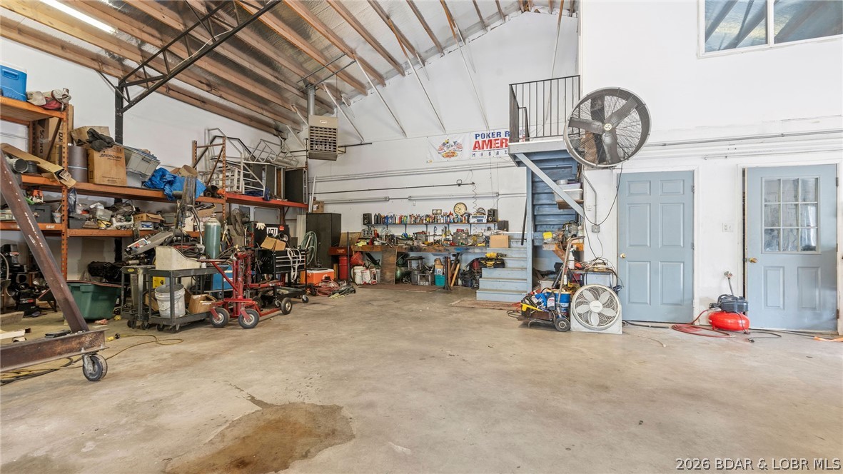 256 Outer Drive