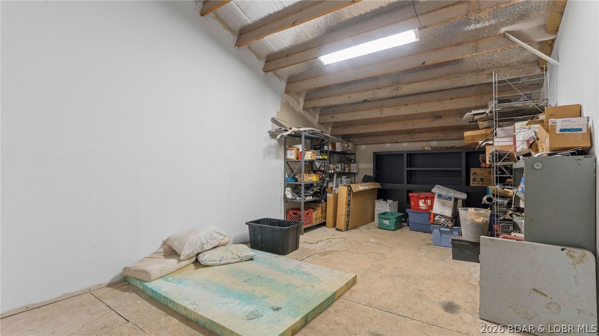 256 Outer Drive