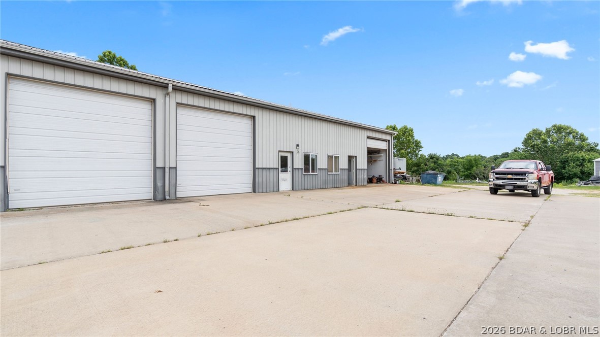 256 Outer Drive