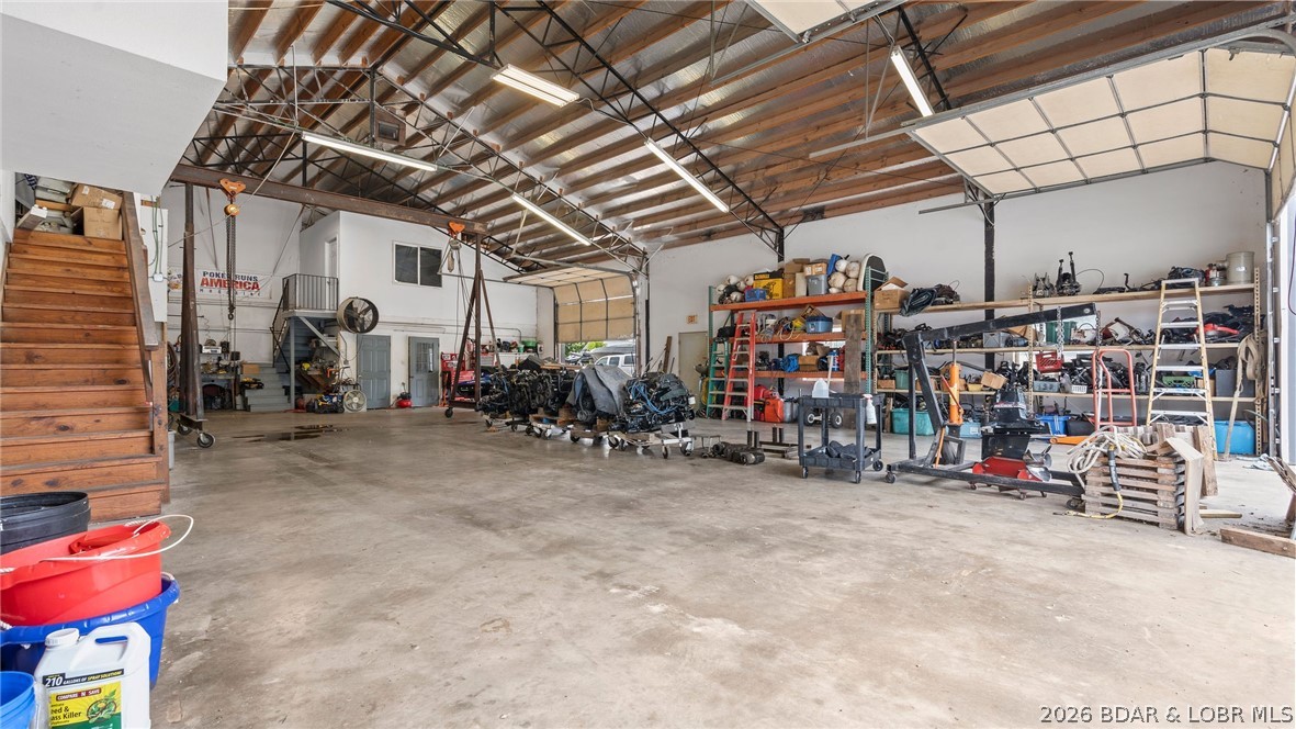 256 Outer Drive
