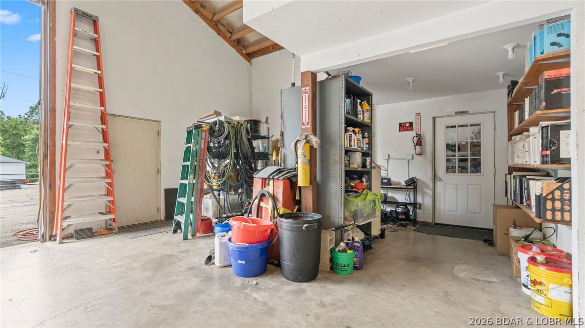 256 Outer Drive