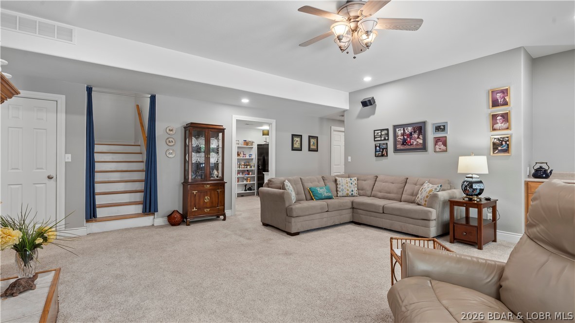 5638 Dude Ranch Road