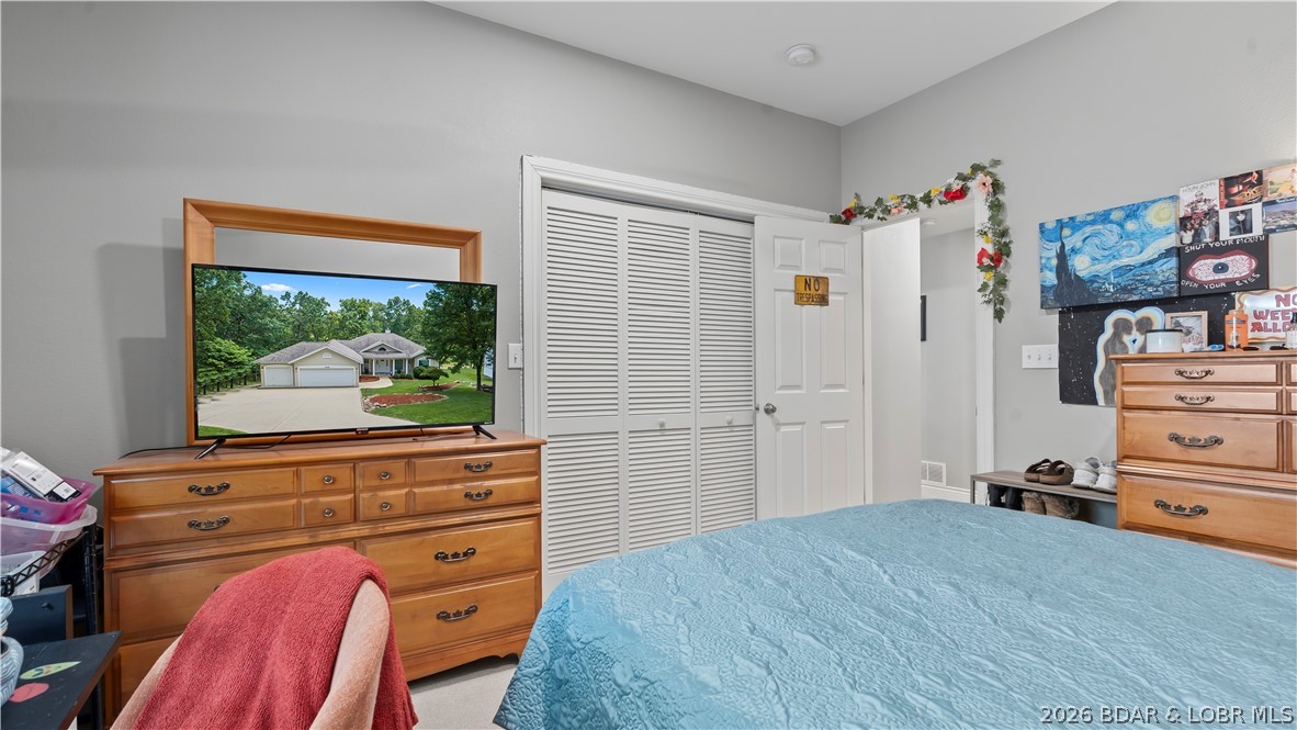 5638 Dude Ranch Road