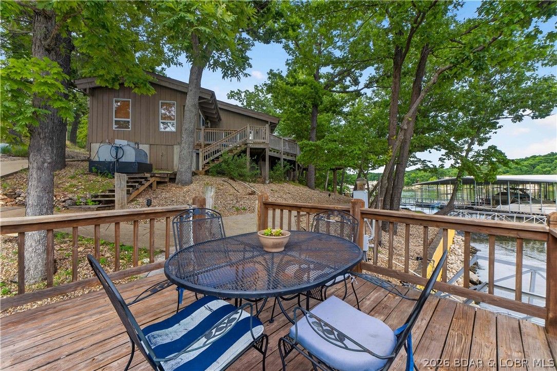 17 Aschoff Road