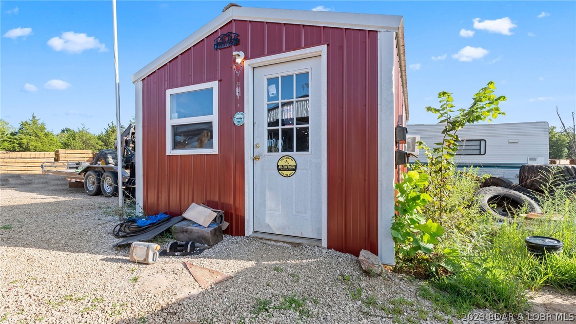 39 Midway Road