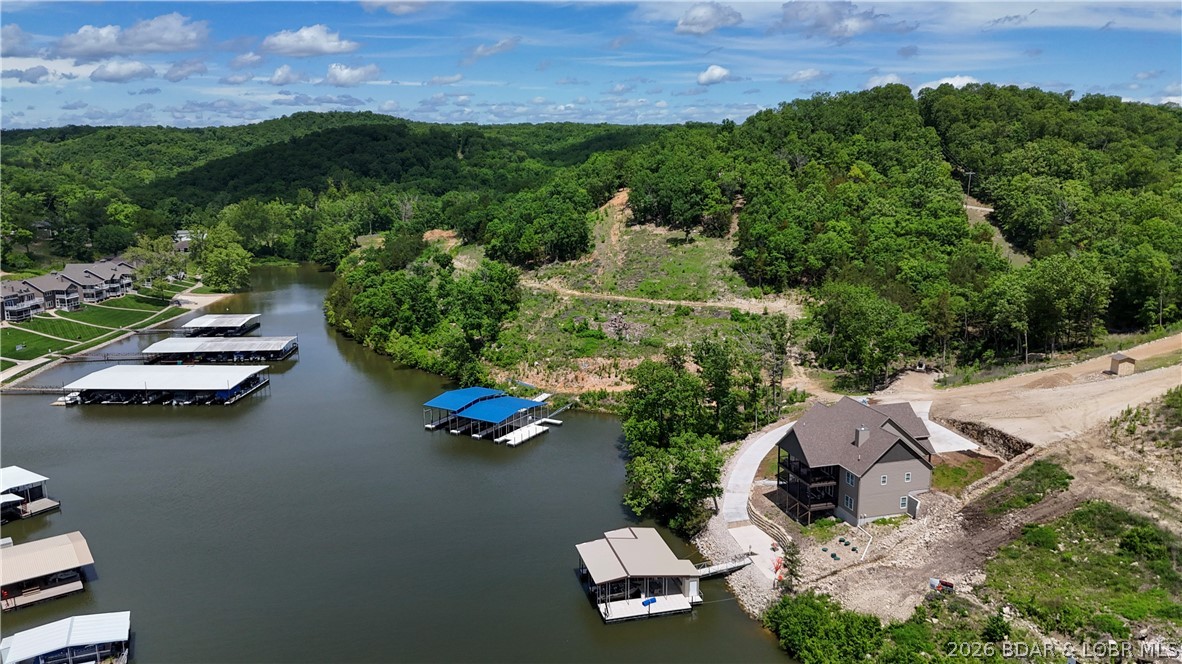 835 Greenview Drive
