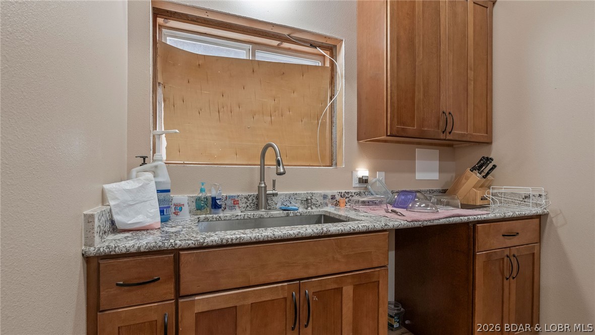 835 Greenview Drive