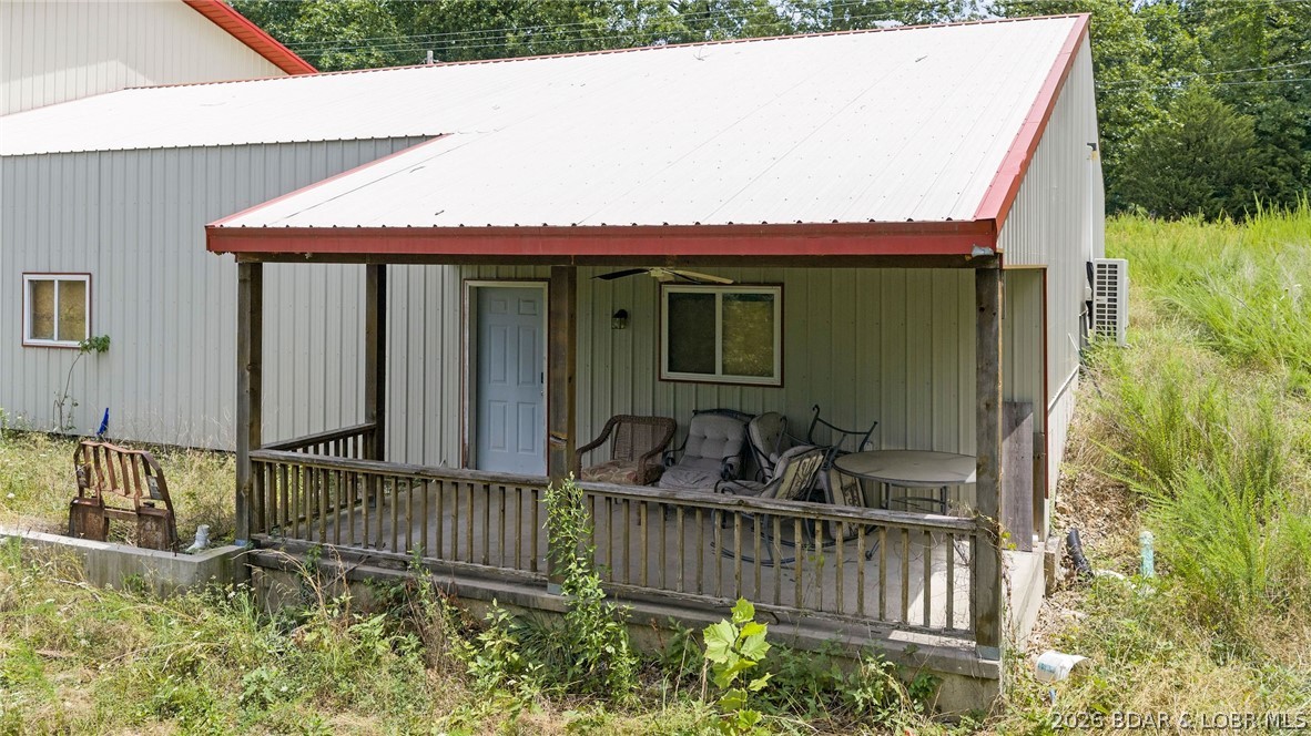 835 Greenview Drive