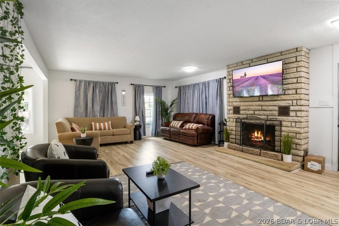 84 Arrowhead Beach Road