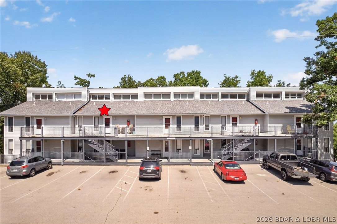251 Maple Road 3B