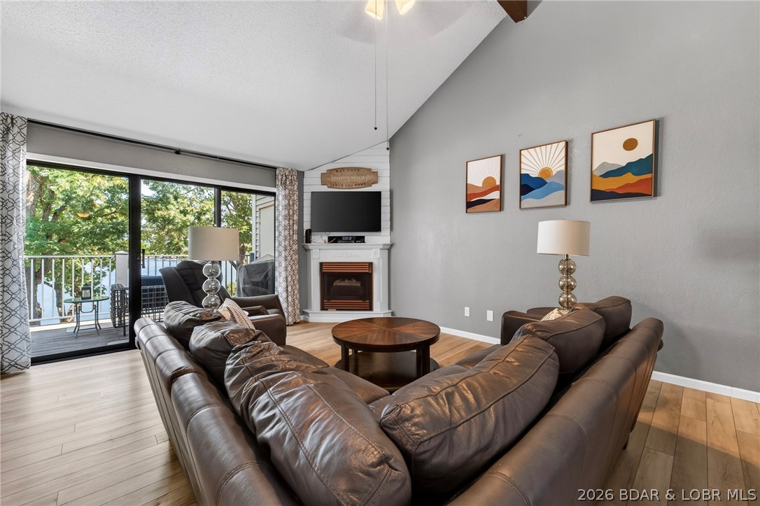 251 Maple Road 3B