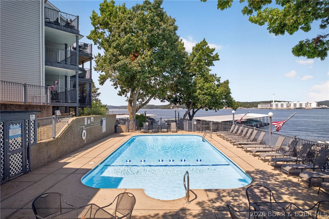 251 Maple Road 3B
