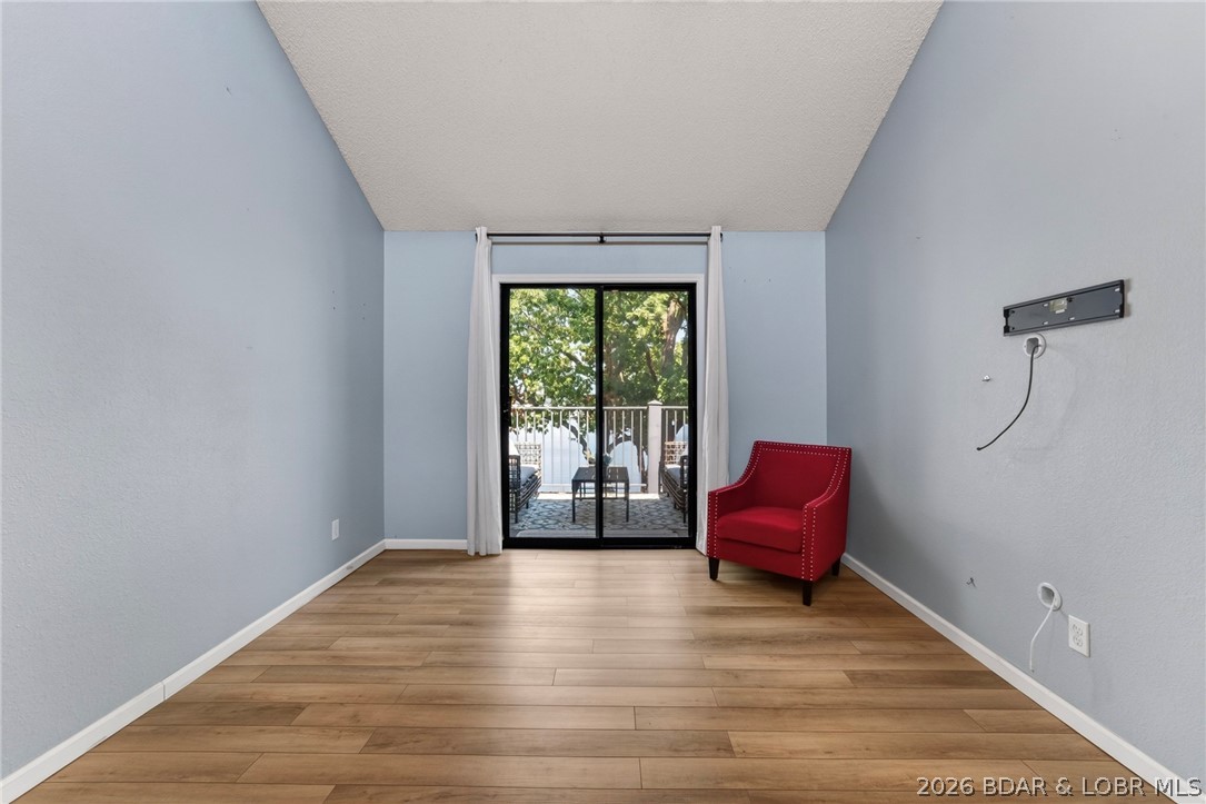 251 Maple Road 3B