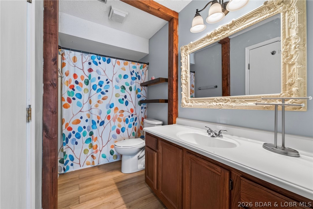 251 Maple Road 3B