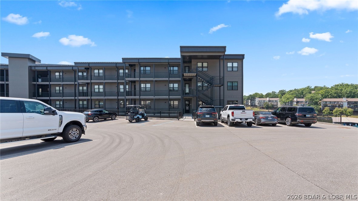 182 Havens Place Drive 4H